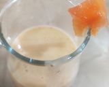A picture of step 3 of Papaya milk smoothie.