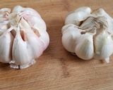 A picture of step 2 of Preserving fresh minced garlic.
