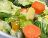 Foto langkah ke 3 dari resep Sop Sayur Tumis.