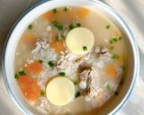 รูปขั้นตอนการทำที่ 2 ของ ข้าวต้มกระดูกหมูทรงเครื่องเรื่องเยอะ🐷🥕
