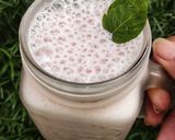 A picture of step 5 of Banana Strawberry Milkshake 🍓 🍌.