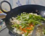 A picture of step 4 of Leftover fried rice.