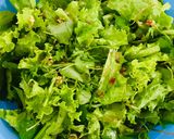 Hình bước làm 3 của món Rau trộn hương vị miền Trung