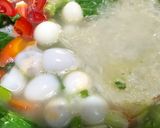 Foto langkah ke 4 dari resep Mie Kuah Telur Puyuh.
