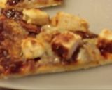 A picture of step 3 of Chicken bbq pizza.