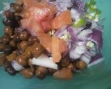 A picture of step 2 of Chana ghughni.