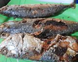 Foto langkah ke 1 dari resep Kembung Bumbu Kuning.