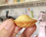 Foto langkah ke 9 dari resep French Butter Madeleine.