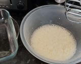 A picture of step 2 of Rollgoll with strawberry custard.