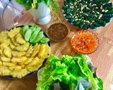 Hình bước làm 1 của món Bò cuốn lá lốt