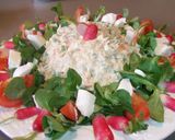 Foto del paso 6 de la receta: Ensalada de pavo con salsa