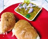 A picture of step 2 of Pav Bhaji.