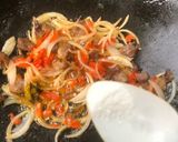 A picture of step 3 of Stir fried potatoes.