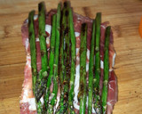 Foto del paso 3 de la receta: Magro cerdo jamón y espárragos y bacon, setas y queso