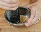 Foto langkah ke 6 dari resep Nasi Ayam Tori Soboro Devina Hermawan.