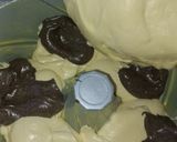 Foto langkah ke 5 dari resep Marmer Cake.