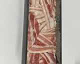 Baconben sült tejfölös csirke hagymával őzgerinc formában recept fázis 4 fotója