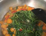 Foto langkah ke 2 dari resep Sayur bayam campur wortel.