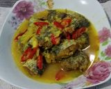 Foto langkah ke 7 dari resep Tenggiri Bumbu Kuning.