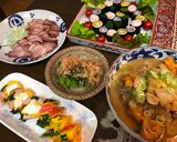 A picture of step 7 of Chrysanthemums Sushi.