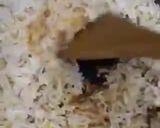 Gambar langkah 4 resipi Nasi goreng ikan.