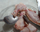 Foto del paso 3 de la receta: Alitas de pollo fritas en aceite girasol y muy crujientes