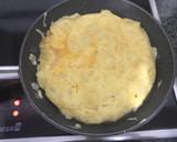 Foto del paso 4 de la receta: Tortilla de patatas a la carbonara