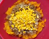Foto del paso 2 de la receta: 🌽 Budín de choclo, calabaza y jamón 🌽 sin harinas 😉