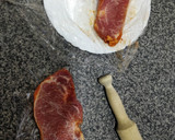 Foto del paso 1 de la receta: Flamenquines de lomo ibérico y queso proteico