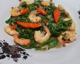Foto langkah ke 3 dari resep Tumis pakis terasi.