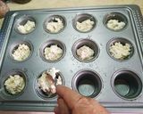 Φωτογραφία βήματος 6 της συνταγής Muffins τυριού “ό,τι πέπει μπαμπά μου” (για το κολατσιό στο σχολείο)