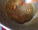 Foto langkah ke 3 dari resep Ayam Goreng Kunyit.