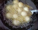 Foto langkah ke 4 dari resep Bola Tahu Goreng Mentega.