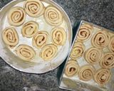 A picture of step 11 of Cinnamon roll 2.