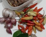 Foto langkah ke 1 dari resep Baby cumi masak cabe.
