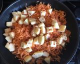 A picture of step 2 of Chicken hash.