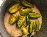 A picture of step 7 of Potoler Rezala (Parwal / Pointed Gourd Curry).