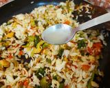 A picture of step 5 of Veg Fried Rice.