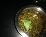 A picture of step 1 of Green tea with herbs.