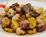 Foto del paso 6 de la receta: Salteado de pulpo, champiñones, patatas y gambas