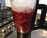 Une image de l'étape 8 de Compote de cerises et pêches de vigne.