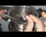 इंस्टेंट जलेबी (Instant Jalebi recipe in hindi) रेसिपी चरण 3 फोटो