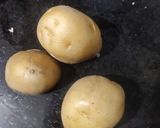 A picture of step 1 of Stuffing Besan Bread Toast.