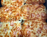 Foto del paso 1 de la receta: Pan de ajo con albahaca y mozzarella
