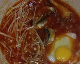 Foto langkah ke 2 dari resep Jamur Enoki dengan Sarden.