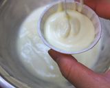 A picture of step 8 of Mini Cheesecakes.