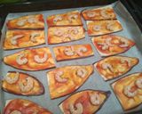 Foto del paso 8 de la receta: Pizza mar y tierra. (Sin gluten)