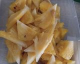 Foto langkah ke 5 dari resep Hawaiian Pizza (With BBQ Sauce).