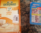Foto del paso 1 de la receta: Hojaldre con queso de cabra, membrillo, jamón y semillas