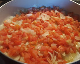 Foto del paso 4 de la receta: Pasta con cebolla, jitomate y queso!!!